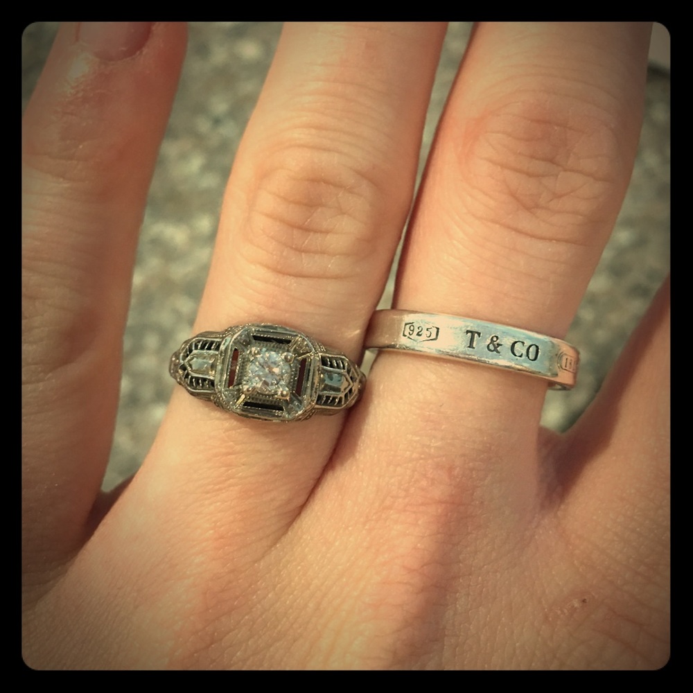Antique 18K Gold Diamond Ring